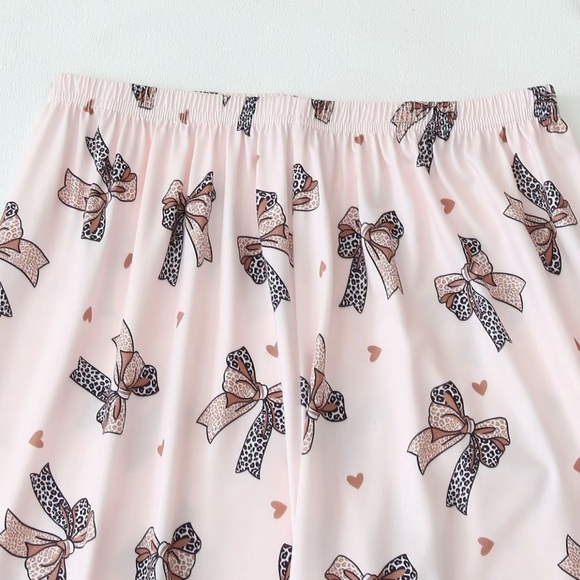 Elegant Leopard Bow print Loungewear Pajama Set New Boutique Soft Stretchy Comfy - Picture 7 of 8